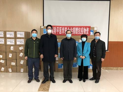 http://news.hbmu.edu.cn/__local/9/A6/91/8D7A4B17892475CBF876A7C01D6_418D1F78_29754.jpg